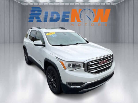 2019 GMC Acadia SLT-1