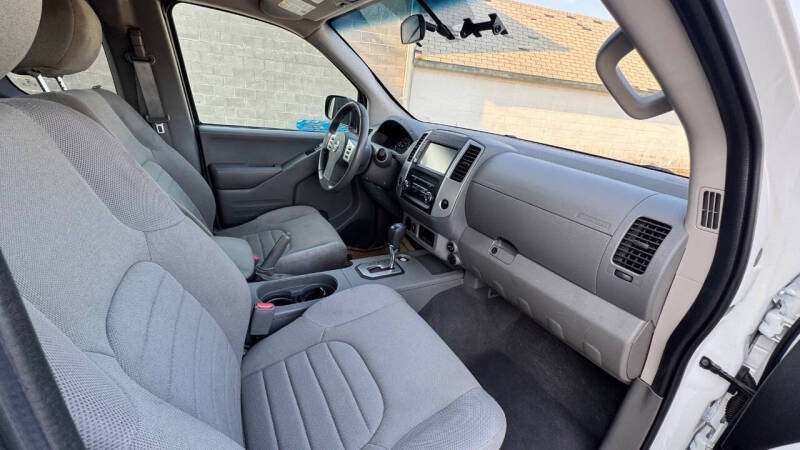 2020 Nissan Frontier S