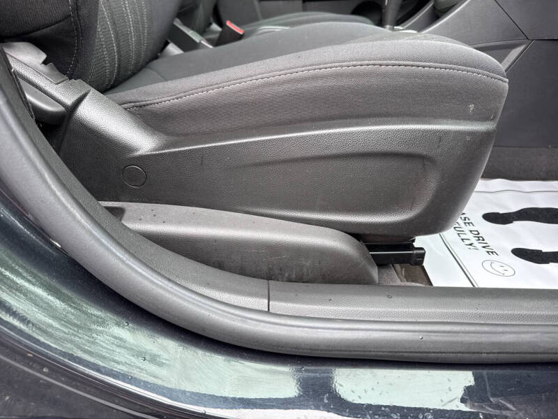 2015 Chevrolet Sonic LT Auto