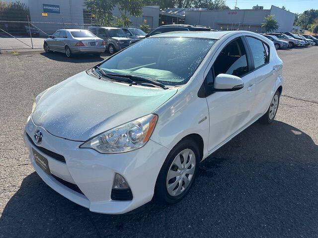 2014 Toyota Prius c