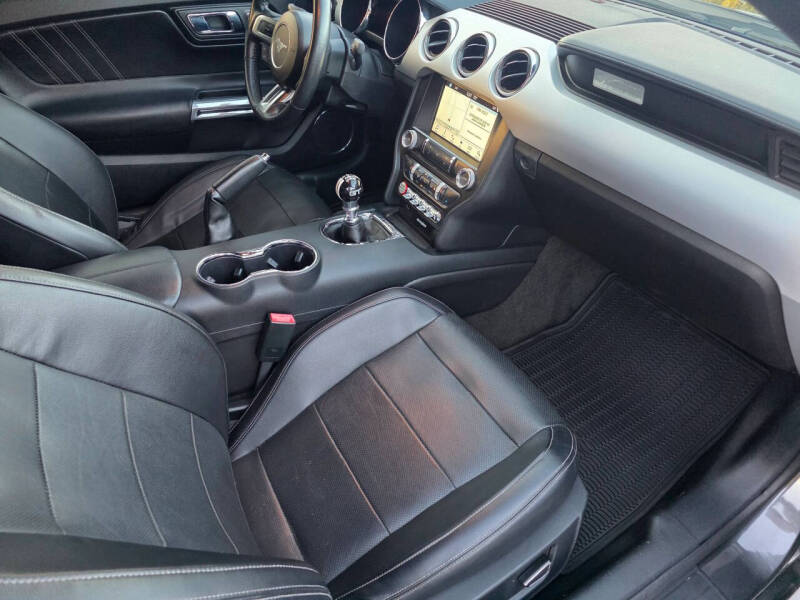 2017 Ford Mustang GT Premium