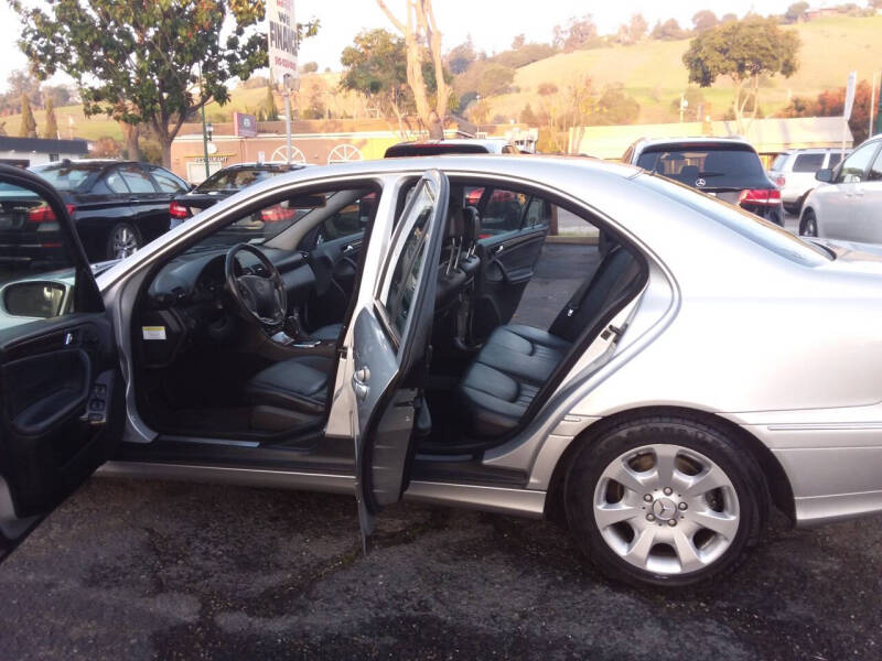 2005 Mercedes-Benz C-Class C 240 4MATIC