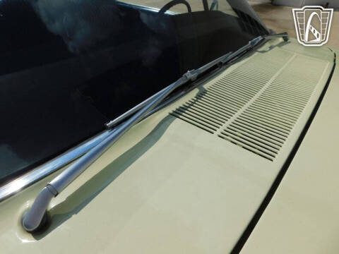 1966 Ford Thunderbird