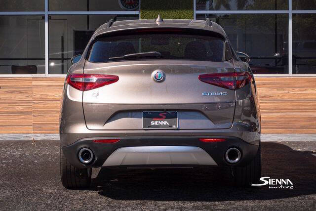 2019 Alfa Romeo Stelvio Sport