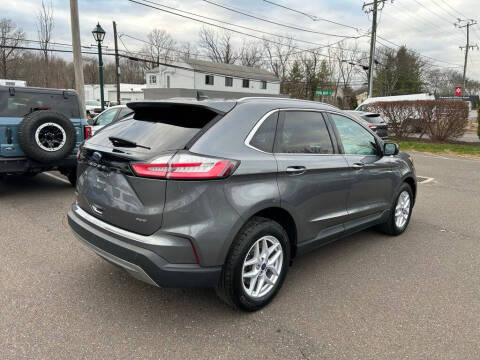 2022 Ford Edge SEL