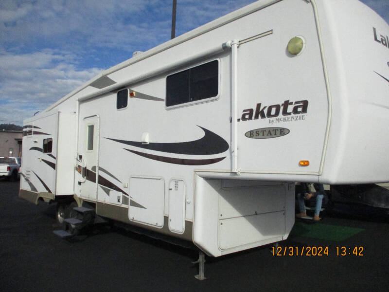 2007 ma lakota for sale at Pro Motors in Roseburg OR