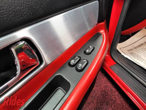 2004 Ford Thunderbird Deluxe