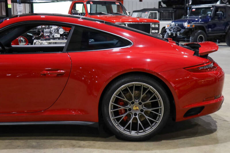 2018 Porsche 911 Carrera 4S