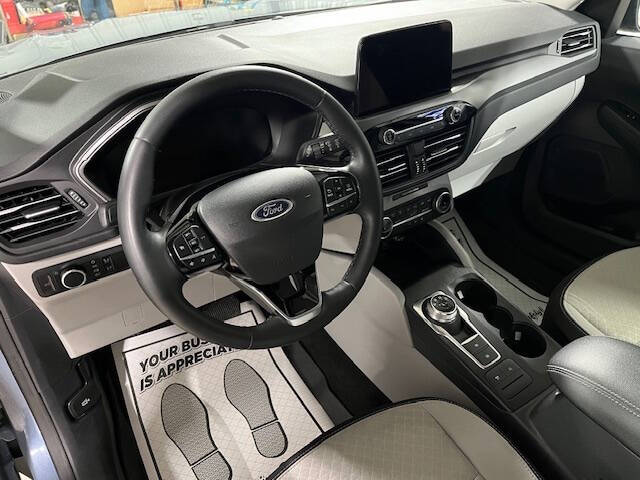 2024 Ford Escape Active
