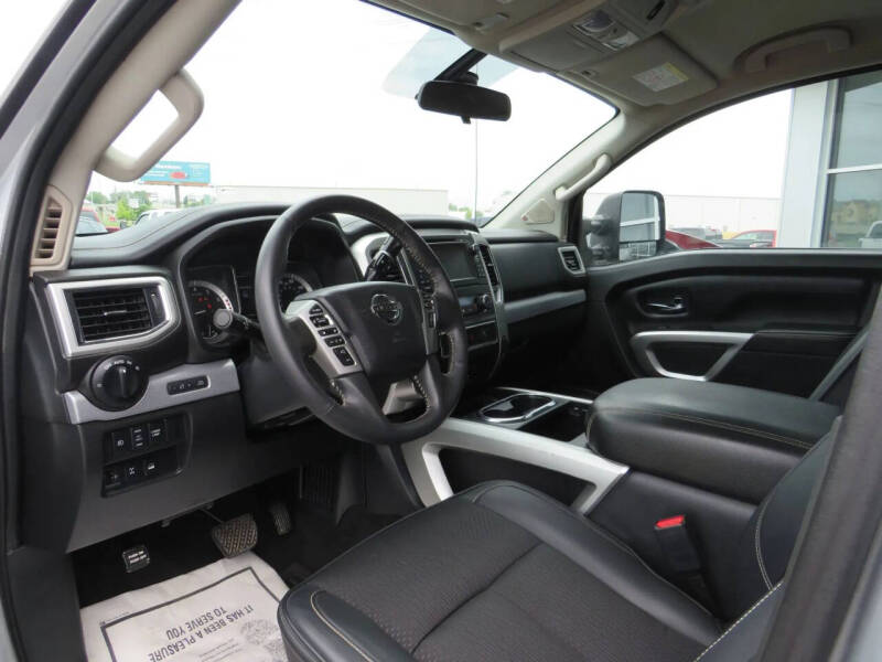 2017 Nissan Titan XD