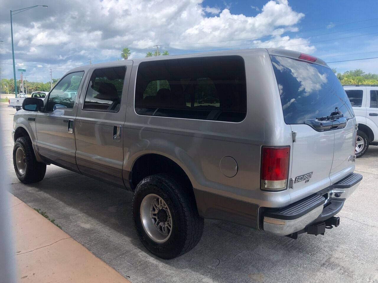 2004 Ford Excursion for sale at Mainland Auto Sales Inc in Daytona Beach, FL