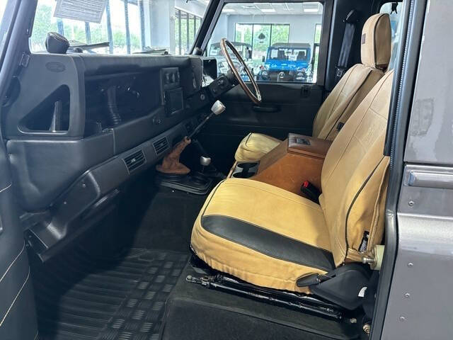 1998 Land Rover Defender 5