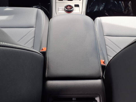 2025 Volkswagen Tiguan SE