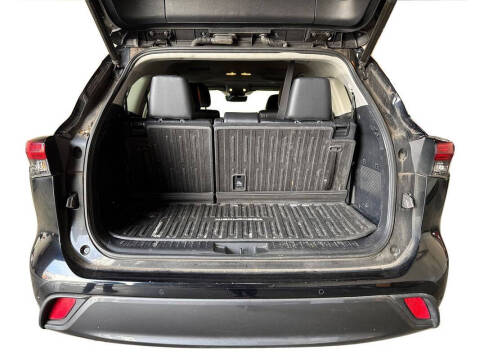 2022 Toyota Highlander Hybrid Limited