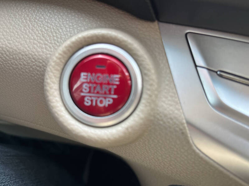 2013 Honda Accord EX-L V6 w/Navi