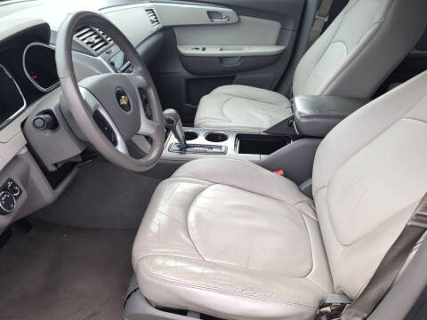 2011 Chevrolet Traverse LT