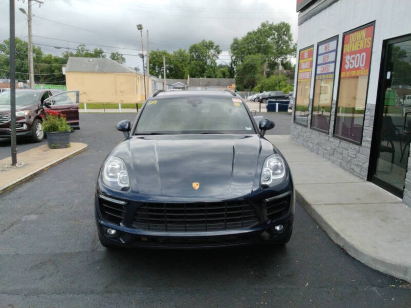 2017 Porsche Macan