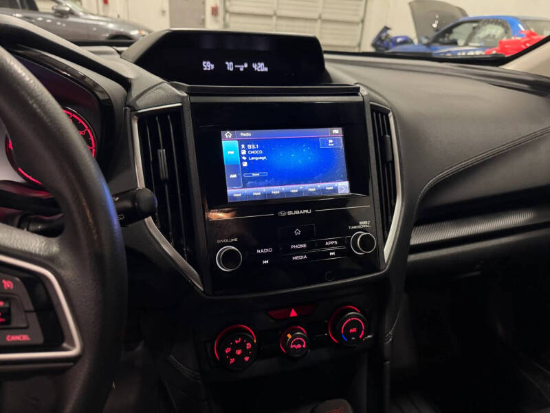 2019 Subaru Impreza 2.0i