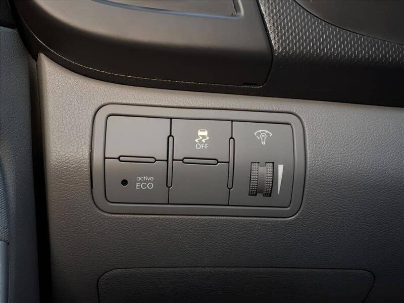 2012 Hyundai Accent SE