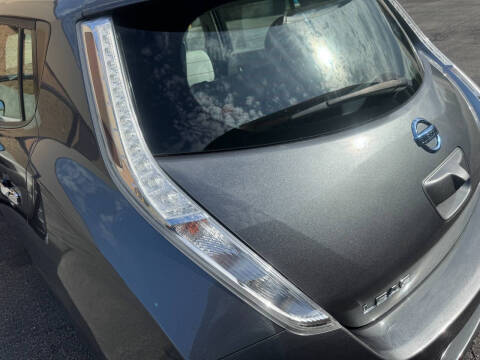 2017 Nissan LEAF SV