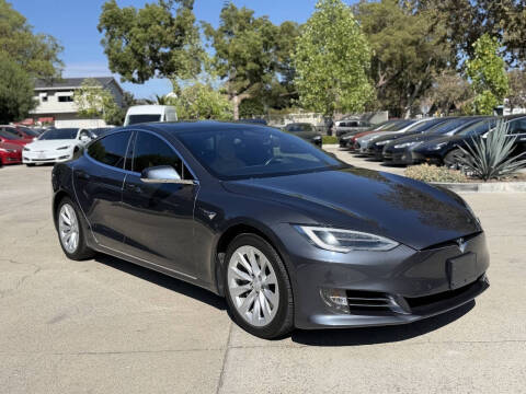 2017 Tesla Model S 90D