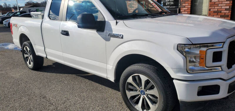 2020 Ford F-150 XL's photo