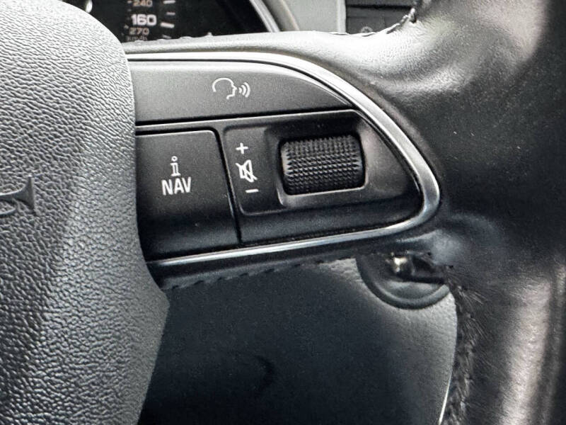 2015 Audi Q7 3.0T quattro Premium Plus