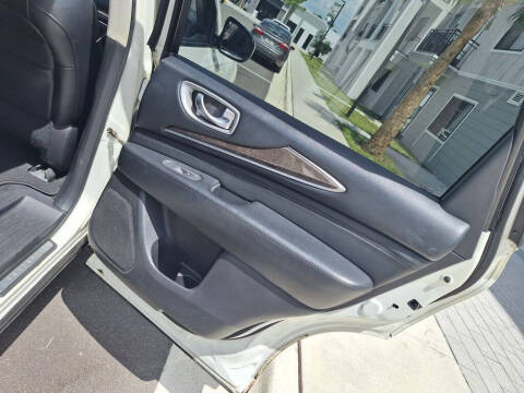 2013 Infiniti JX35
