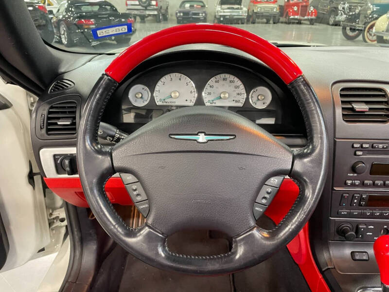 2003 Ford Thunderbird