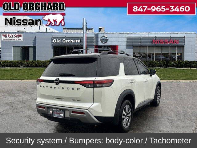 2023 Nissan Pathfinder SL