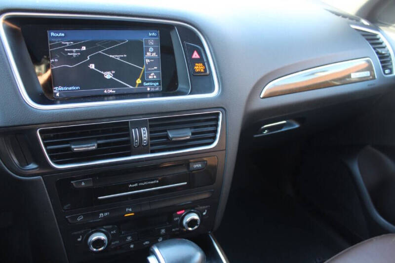 2015 Audi Q5 2.0T quattro Premium Plus