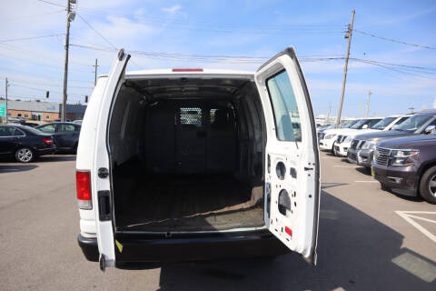 2011 Ford E-Series E-250