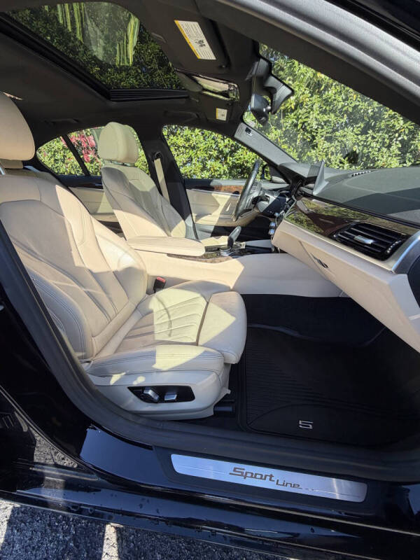 2017 BMW 5 Series 530i xDrive