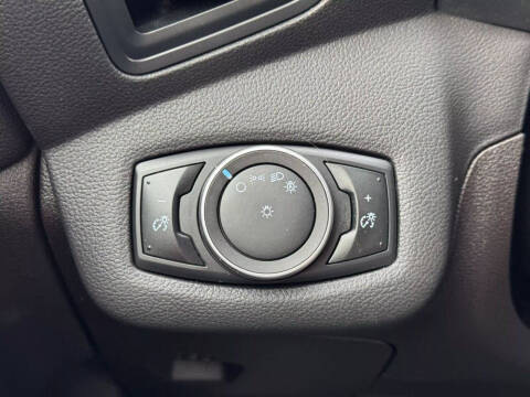 2015 Ford C-MAX Hybrid SE