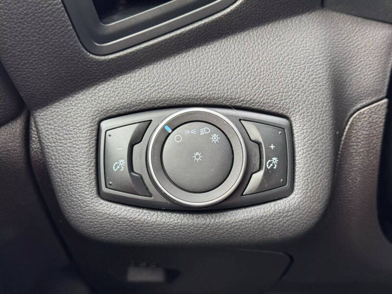 2015 Ford C-MAX Hybrid SE