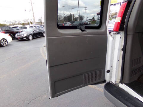 2013 Chevrolet Express LT 3500