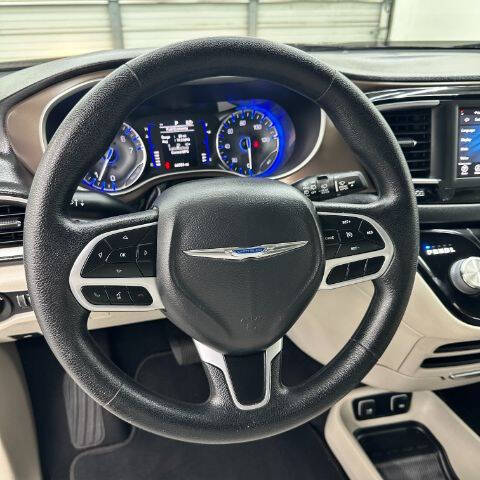 2021 Chrysler Voyager LXi