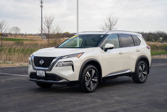 2023 Nissan Rogue SL