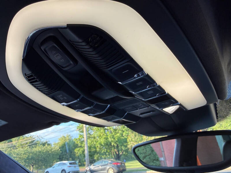 2017 Porsche Cayenne GTS