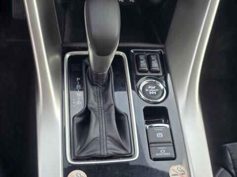 2025 Mitsubishi Eclipse Cross SE
