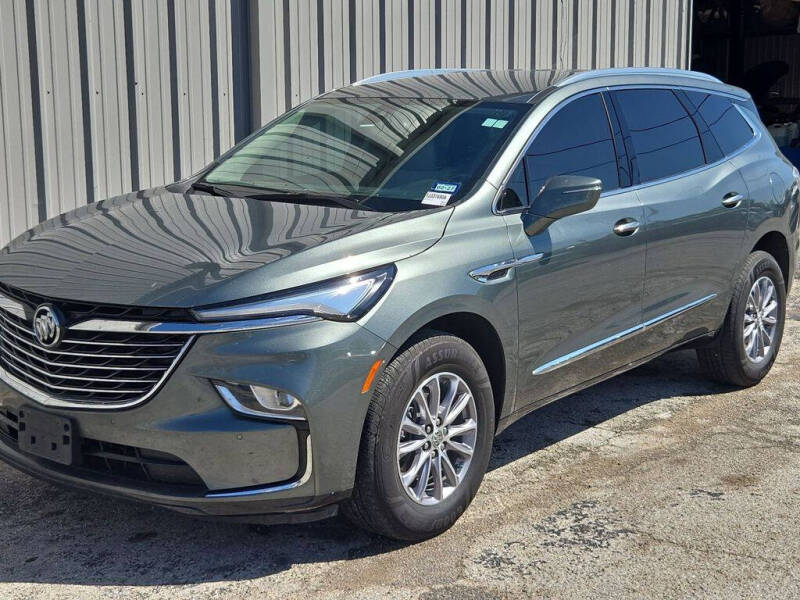 2023 Buick Enclave Essence