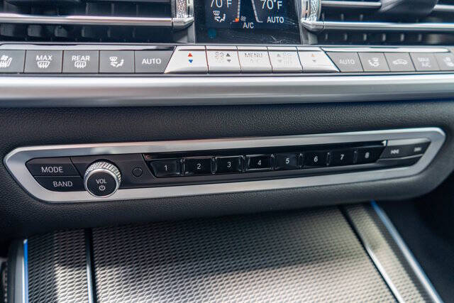 2022 BMW X5 34