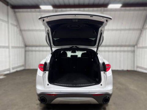 2022 Alfa Romeo Stelvio Ti