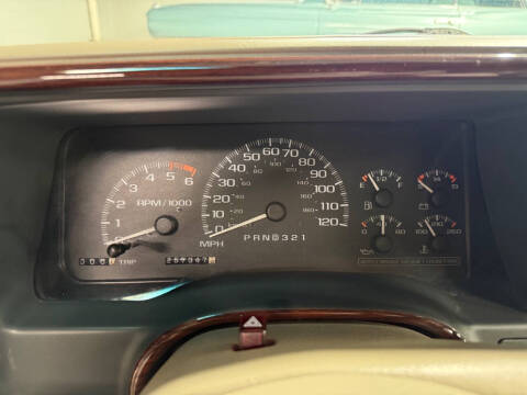 2000 Cadillac Escalade