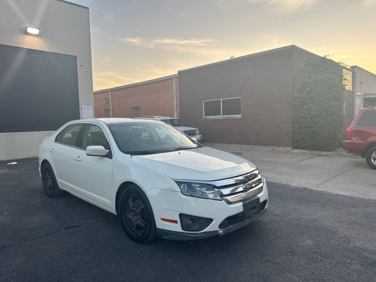 2010 Ford Fusion for sale at Sarenco Auto Inc in Dallas, TX