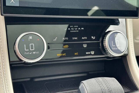 2026 Jaguar F-PACE P400 R-Dynamic S