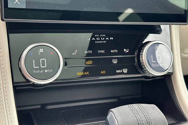 2026 Jaguar F-PACE P400 R-Dynamic S