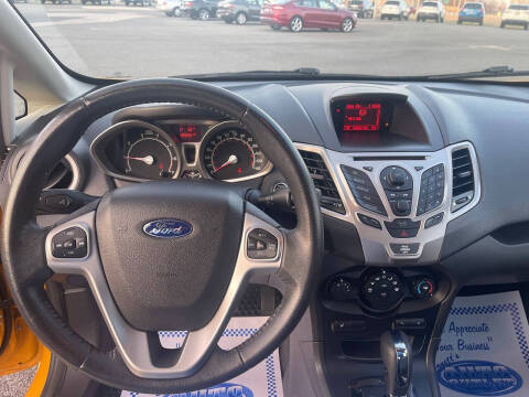 2011 Ford Fiesta SES