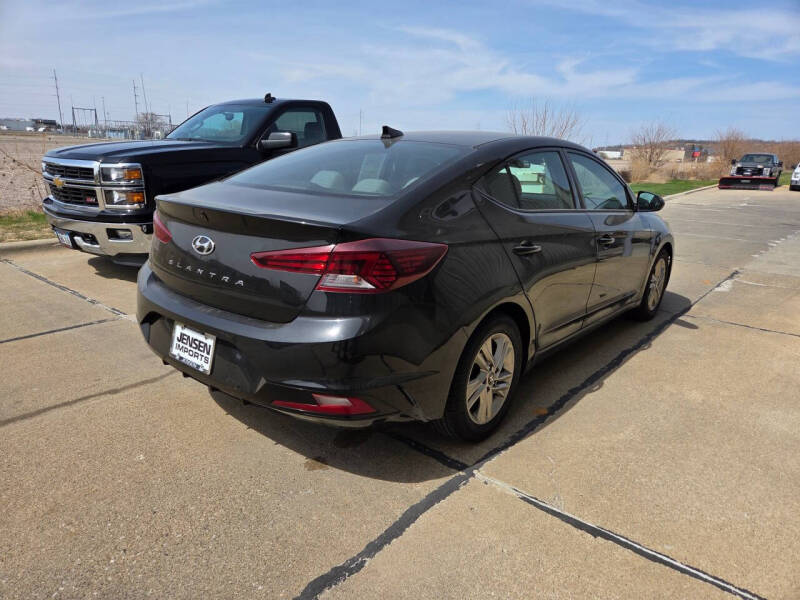 2019 Hyundai Elantra
