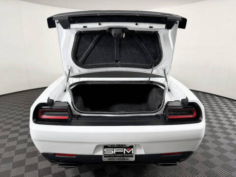 2022 Dodge Challenger